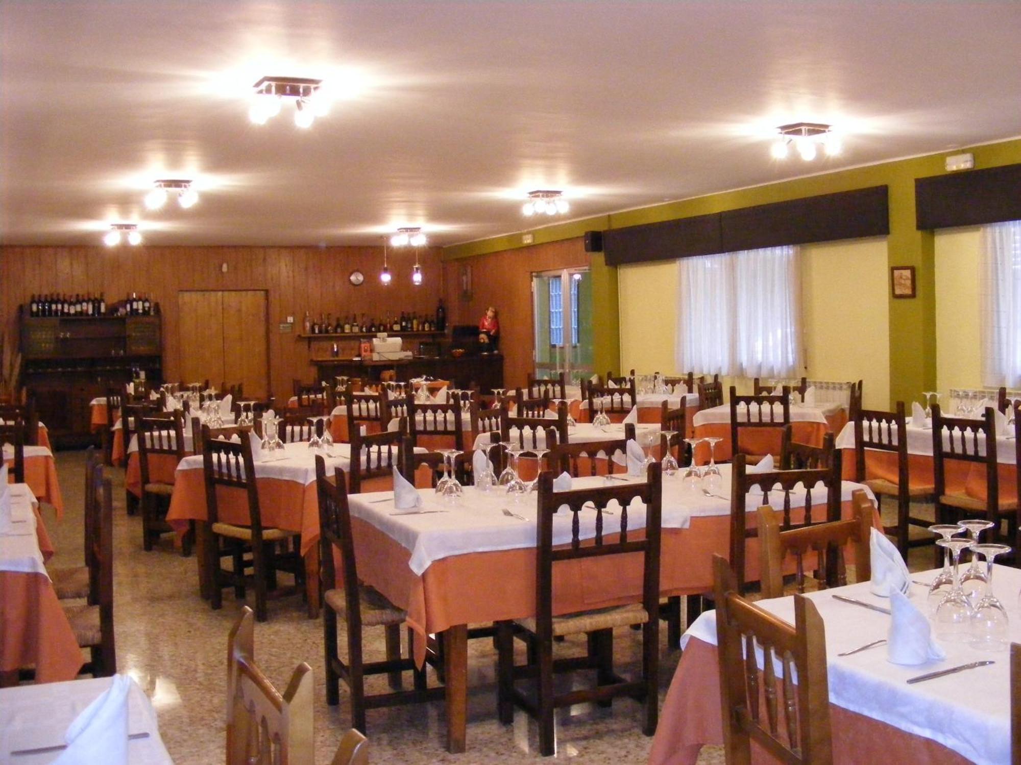 Meson De Salinas Hotel Salinas de Bielsa Exterior photo